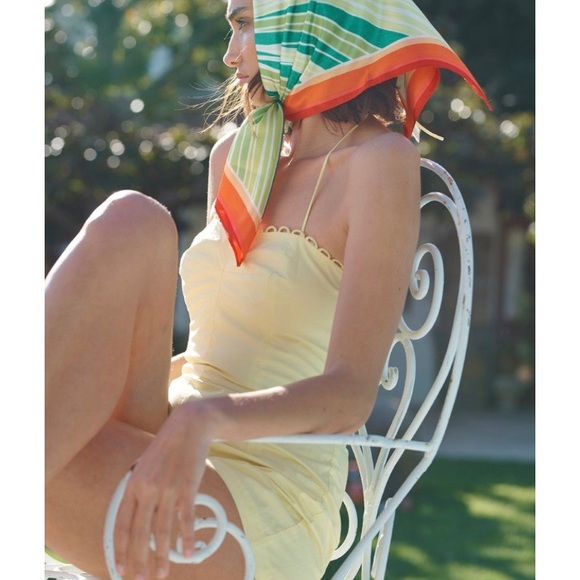 SOLD! Amanda Uprichard Laurenesse Scallop Romper P - Picture 2 of 7